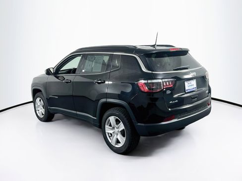 Used 2022 Jeep Compass Latitude w/ Convenience Group AWD/4WD image 7
