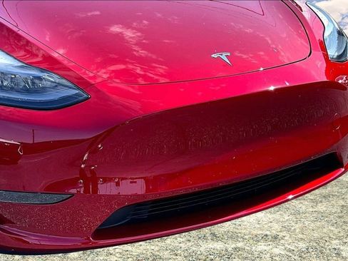 Used 2024 Tesla Model Y Long Range AWD/4WD image 29