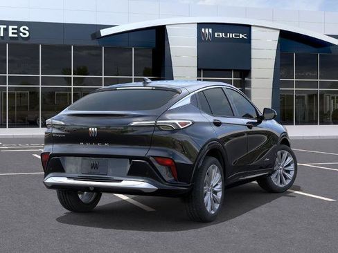 New 2026 Buick Envista Avenir FWD image 4