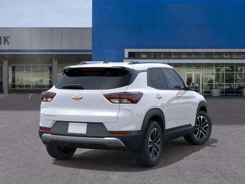 New 2026 Chevrolet TrailBlazer LT FWD image 4