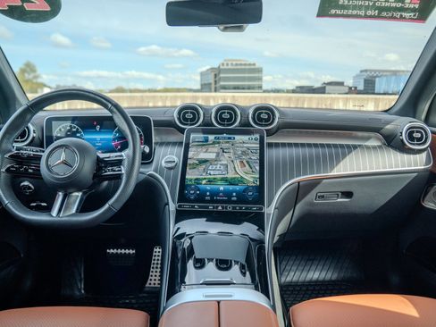 Certified 2024 Mercedes-Benz GLC 300 4MATIC w/ AMG Line image 19