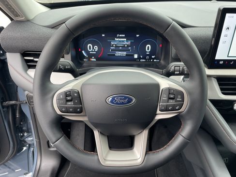 New 2026 Ford Explorer Active image 22