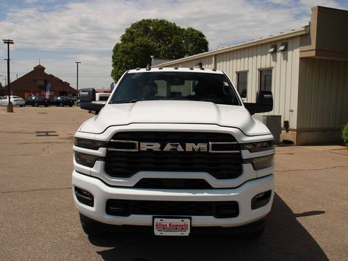 New 2025 RAM 2500 Big Horn image 4