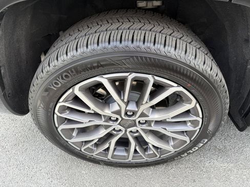 Used 2022 Jeep Grand Cherokee L Summit image 66