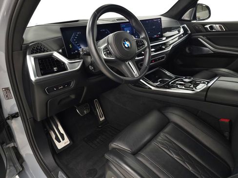 Used 2024 BMW X7 M60i w/ Executive Package AWD/4WD image 19