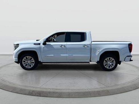 Used 2026 GMC Sierra 1500 Denali w/ Technology Package AWD/4WD image 5
