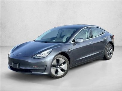 Used 2019 Tesla Model 3 Standard Range Plus