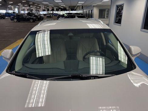 Used 2019 Lincoln Nautilus Select image 12