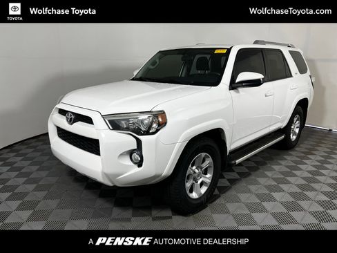 Used 2017 Toyota 4Runner SR5 RWD image 1