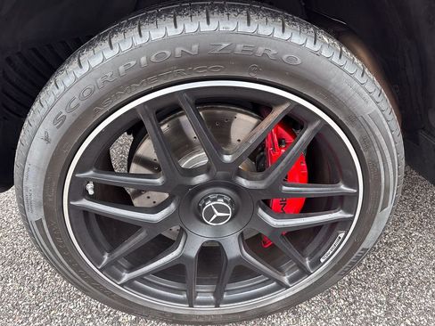 Certified 2022 Mercedes-Benz G 63 AMG G 63 AMGﾮ image 16