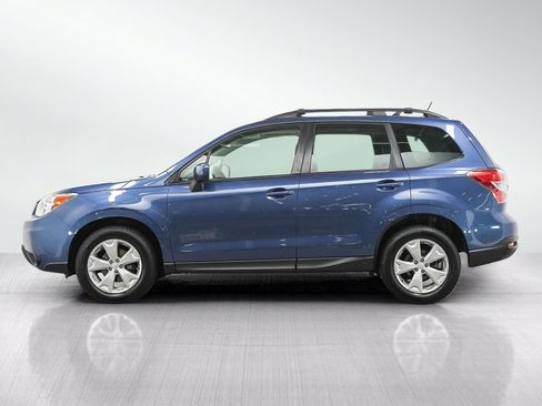 Used 2014 Subaru Forester 2.5i Premium w/ All-Weather Package AWD/4WD image 2