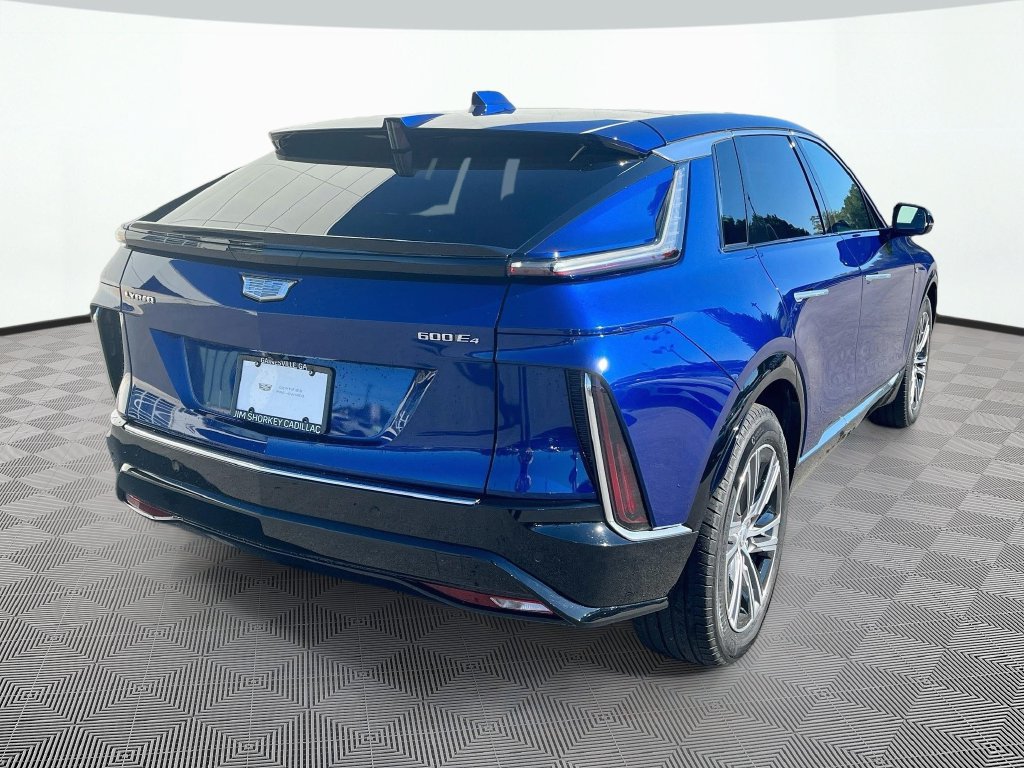 Certified 2024 Cadillac Lyriq Tech AWD/4WD image 6