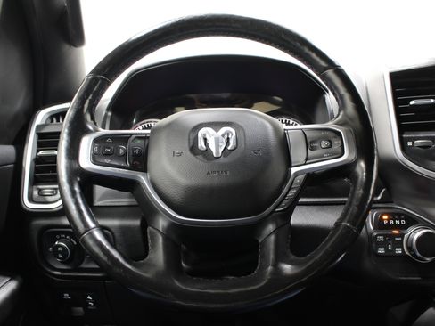 Used 2019 RAM 1500 Big Horn AWD/4WD image 9