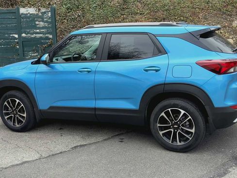 Used 2025 Chevrolet TrailBlazer LT w/ Convenience Package image 6