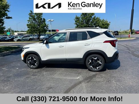 Certified 2025 Kia Seltos S AWD/4WD image 9