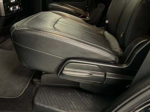 Used 2019 Ford Expedition Limited AWD/4WD image 56