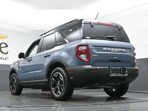Used 2025 Ford Bronco Sport Outer Banks w/ Outer Banks Tech Package+ AWD/4WD image 5