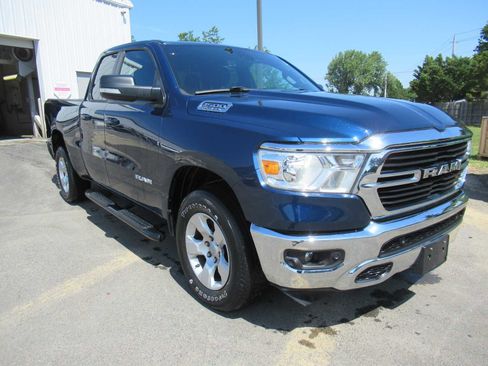 Used 2021 RAM 1500 Big Horn AWD/4WD image 3