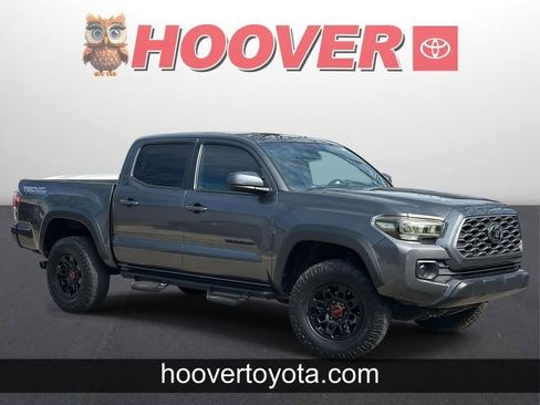 Used 2021 Toyota Tacoma TRD Off-Road w/ Technology Package image 1