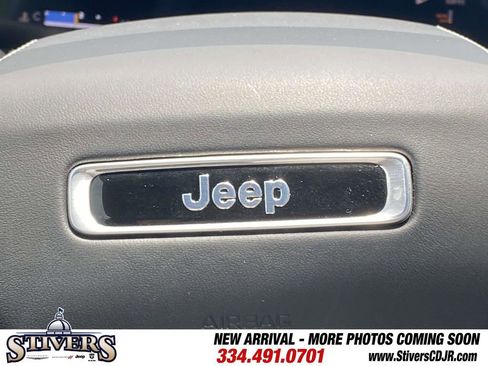 Used 2024 Jeep Grand Cherokee Overland w/ Adv Protech Group III AWD/4WD image 34