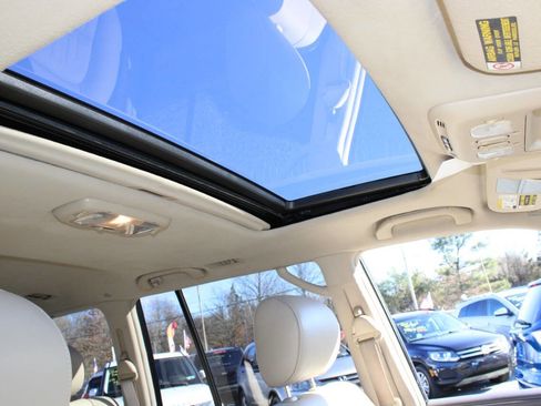 Used 2007 Lexus LX 470 4WD image 19