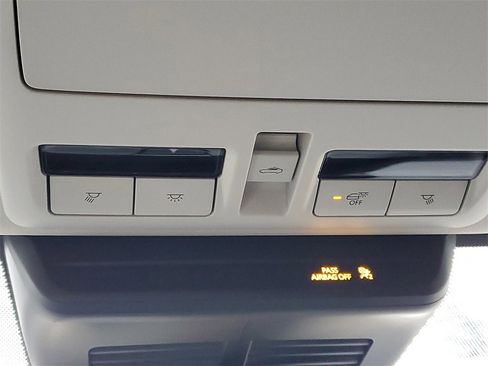 New 2026 MAZDA CX-90 Plug-In Hybrid w/ Preferred image 31