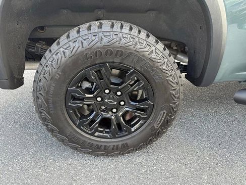 Used 2026 Chevrolet Silverado 1500 ZR2 AWD/4WD image 36