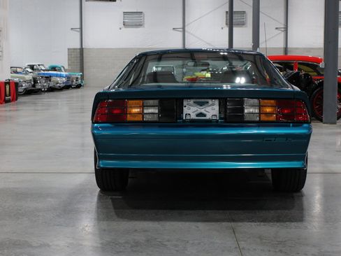 Used 1991 Chevrolet Camaro RS RWD image 23