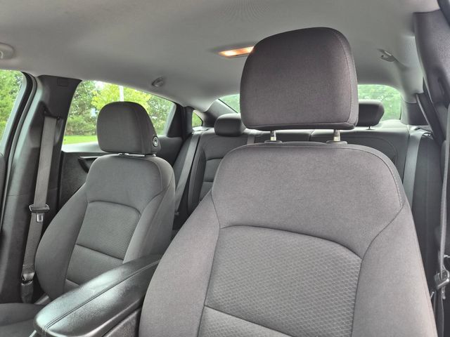 Used 2024 Chevrolet Malibu LT FWD image 14