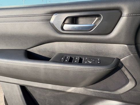 New 2026 Nissan Armada SV image 13