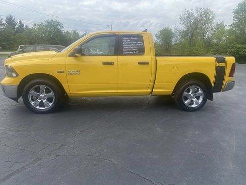 Used 2015 RAM 1500 Big Horn AWD/4WD image 2