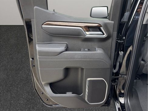 Used 2025 GMC Sierra 1500 4x4 Double Cab Elevation image 39