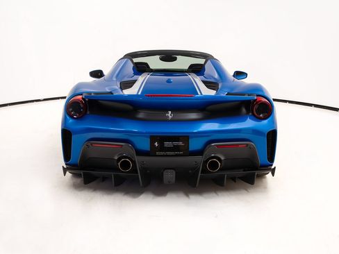 Certified 2019 Ferrari 488 Pista Spider RWD image 10