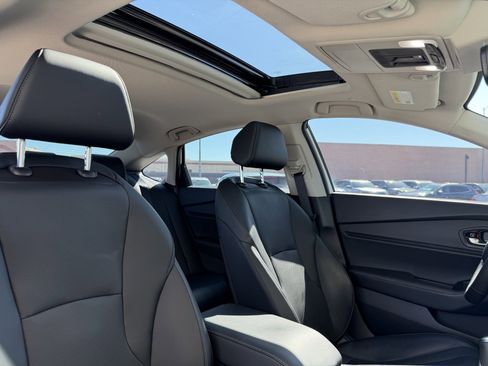 Used 2024 Honda Accord Touring image 39