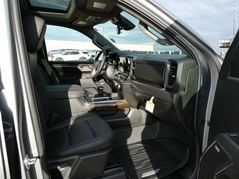 New 2026 GMC Sierra 1500 Elevation w/ Elevation Premium Package image 15