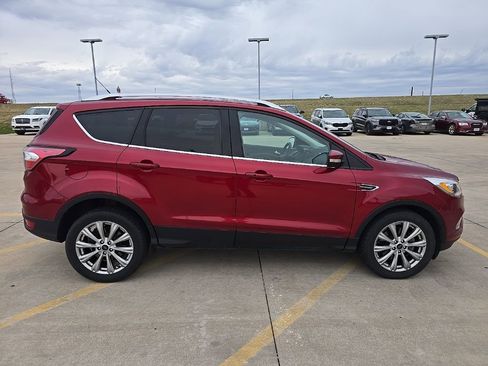 Used 2017 Ford Escape Titanium w/ Equipment Group 301A image 5