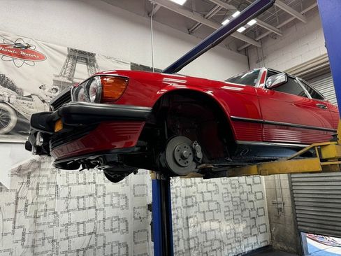 Used 1989 Mercedes-Benz 560 SL image 30
