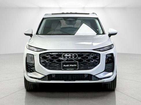 New 2026 Audi Q3 quattro 2.0T AWD/4WD image 8