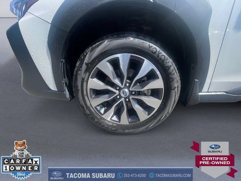 Used 2025 Subaru Outback Limited AWD/4WD image 9