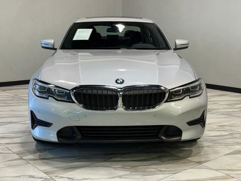 Used 2020 BMW 330i Sedan w/ Convenience Package image 3