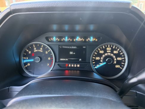 Used 2018 Ford F150 XLT w/ Equipment Group 302A Luxury RWD image 32