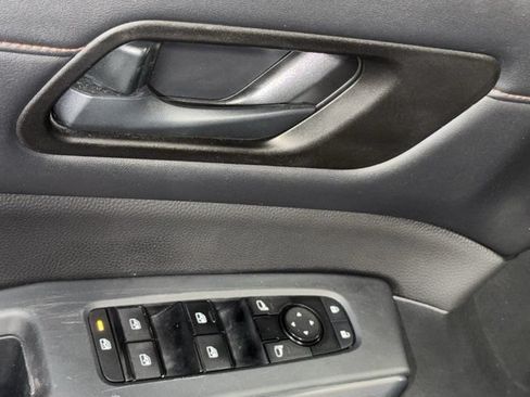 Used 2024 Nissan Pathfinder Rock Creek AWD/4WD image 11