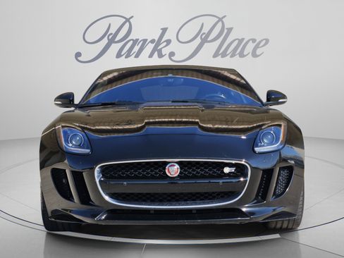 Used 2017 Jaguar F-TYPE S RWD image 9