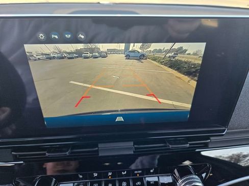 New 2026 Honda Prologue EX image 9