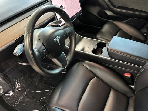 Used 2018 Tesla Model 3 Long Range image 10