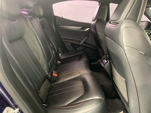 Used 2017 Maserati Ghibli S image 39