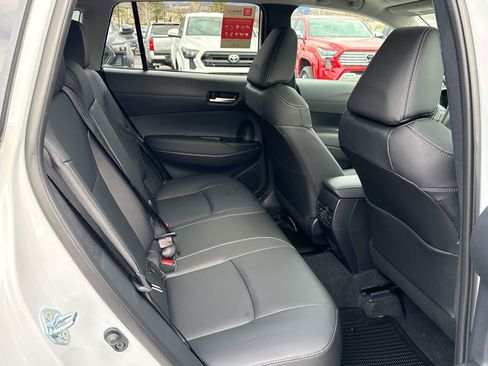 Used 2026 Toyota Corolla Cross XLE w/ Convenience Package image 16