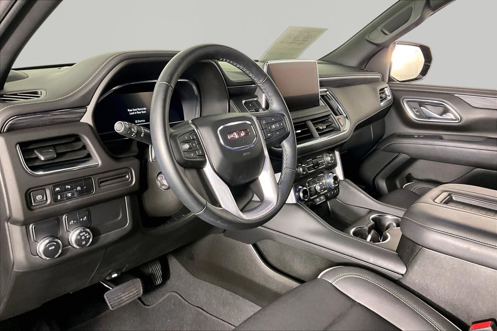 Used 2023 GMC Yukon SLT w/ SLT Premium Package RWD image 15