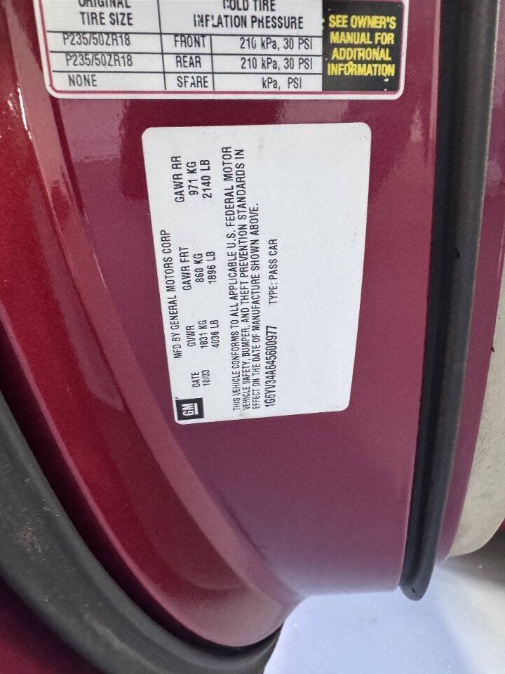 Used 2004 Cadillac XLR RWD image 13