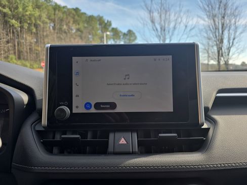 Used 2023 Toyota RAV4 LE image 20